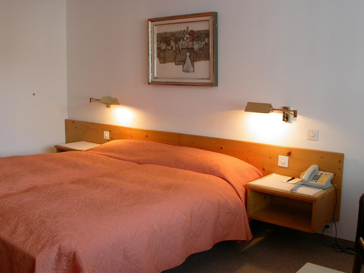 Hotel Poestli マローヤ エクステリア 写真